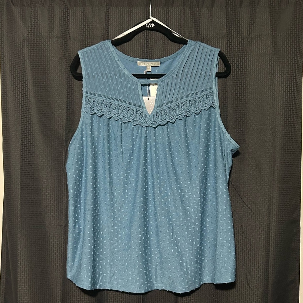 NEW Daniel Rainn Clip Dot Cutout Sleeveless Top in Blue Heaven Women’s Size XXL